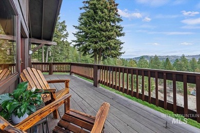 Set against the breathtaking Boise Mountains, this private view - photo 41