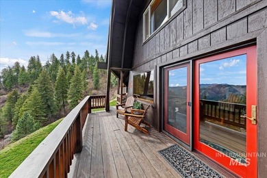 Set against the breathtaking Boise Mountains, this private view - photo 42