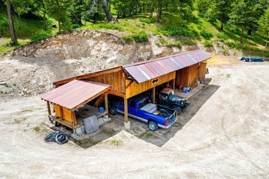 Set against the breathtaking Boise Mountains, this private view - photo 44