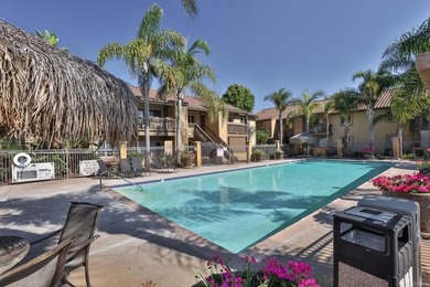 Welcome to this 2 bedroom, 2 bathroom ground-floor corner condo - photo 9