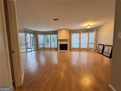 Lake Clara Meer Condo Active Under Contract in Atlanta Georgia
