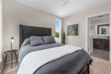 Stunning, impeccably maintained luxury corner townhome in the - photo 17
