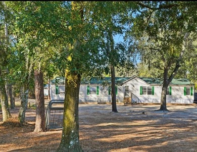 Withlacoochee River Home For Sale in Dade City Florida