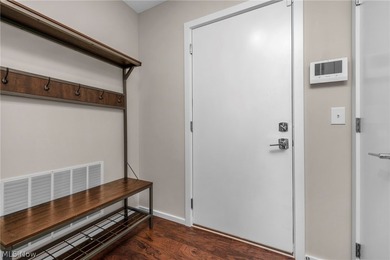 Stunning, impeccably maintained luxury corner townhome in the - photo 34