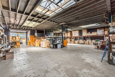For Sale , Warehouse Mint! 1 Story Garage/ Warehouse. High - photo 4