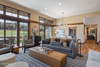 There aren't many homes where you can watch a golf shot land - photo 6