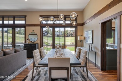 There aren't many homes where you can watch a golf shot land - photo 8