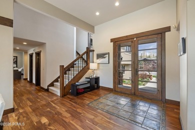 There aren't many homes where you can watch a golf shot land - photo 10