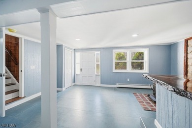 This recently renovated 3 bedroom 2 bathroom home features - photo 7