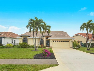 (private lake, pond, coastal) Home For Sale in Naples Florida
