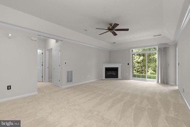 Beautifully maintained, freshly painted, and elevator-accessible - photo 12