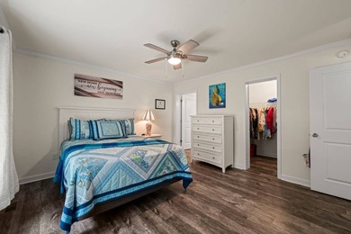 Welcome home to Merifield Acres ! This immaculate 3 Bedroom, 2 - photo 14