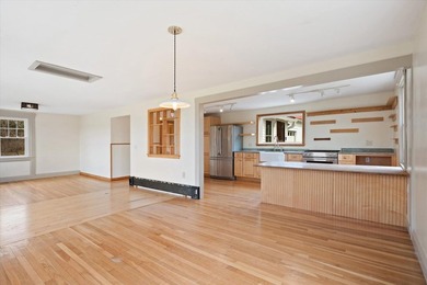 Discover the ultimate Maine lifestyle at this 29-acre rare - photo 18