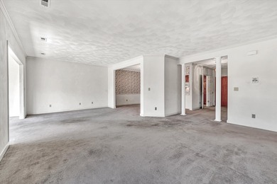 Great opportunity in the Glen - Condo with amazing views, tons