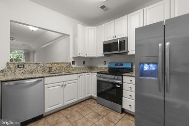 Beautifully maintained, freshly painted, and elevator-accessible - photo 19