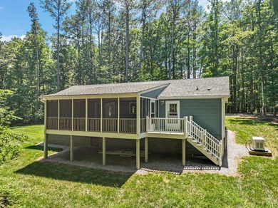 Welcome home to Merifield Acres ! This immaculate 3 Bedroom, 2 - photo 22