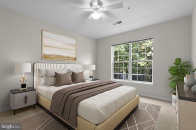 Beautifully maintained, freshly painted, and elevator-accessible - photo 36