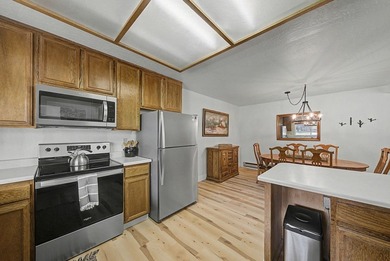 Take your clients to see this lovely condo located on the 5th - photo 22