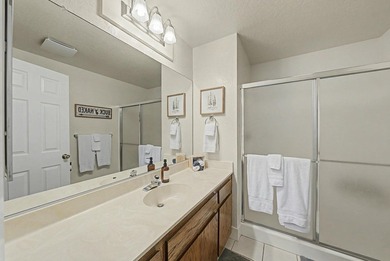 Take your clients to see this lovely condo located on the 5th - photo 27