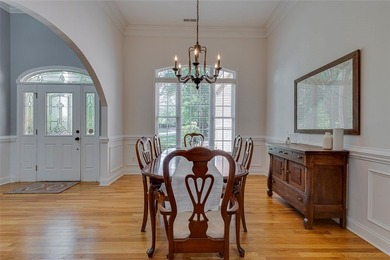 Welcome home to this spacious and beautifully designed home in - photo 4