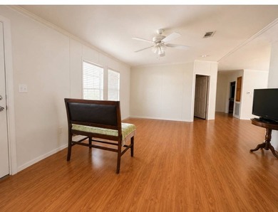 Welcome to this spacious and well-maintained 4-bedroom - photo 3