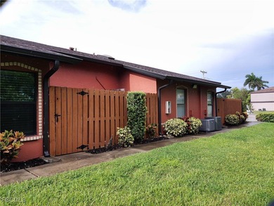 Cape Coral Area Condo For Sale in Cape Coral Florida