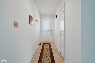 Beautiful fully brick, one-level home featuring 2 bedrooms, 2 - photo 6