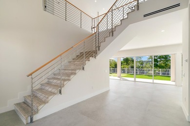 Welcome to 194 Buttonwood Lane, a rare waterfront sanctuary - photo 13