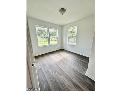 Welcome to this beautifully renovated 2-bedroom, 1-bath home - photo 15