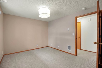 Well-maintained one-level home conveniently located in downtown - photo 16