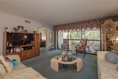 Relax and enjoy convenient living in this 2nd floor corner end - photo 18