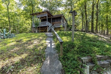 Welcome to Lake Harding! This once mobile-home has transformed - photo 2