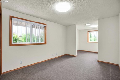 Well-maintained one-level home conveniently located in downtown - photo 24