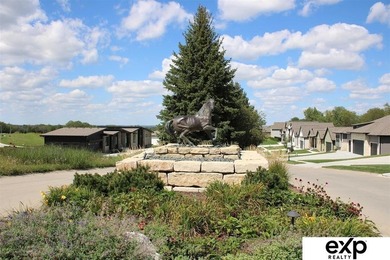 Welcome to Iron Horse-an exceptional community perfectly - photo 6