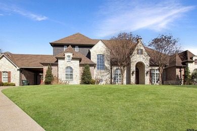 Welcome to this extraordinary 6-bedroom, 6-bath home with a - photo 1
