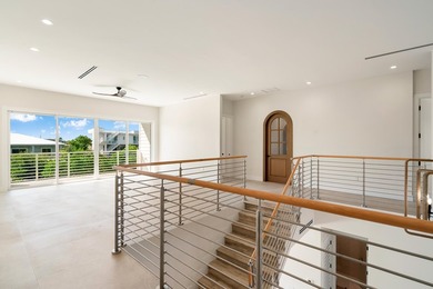 Welcome to 194 Buttonwood Lane, a rare waterfront sanctuary - photo 32