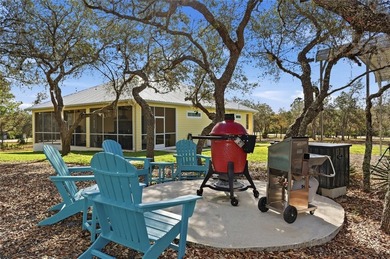 A True Escape Into Old Florida. Tucked deep within the (gated - photo 36
