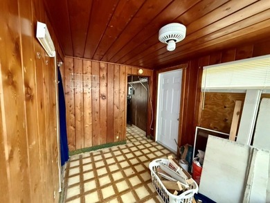 Under contract-accepting backup offers. Discover a rare - photo 7