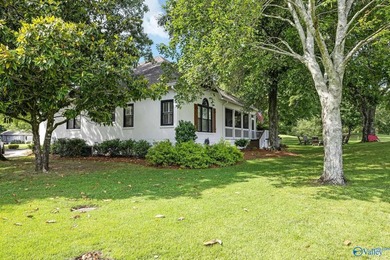 Enjoy golf course living in this beautifully maintained 2,004 sq - photo 38