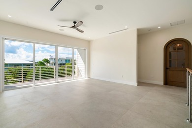 Welcome to 194 Buttonwood Lane, a rare waterfront sanctuary - photo 42