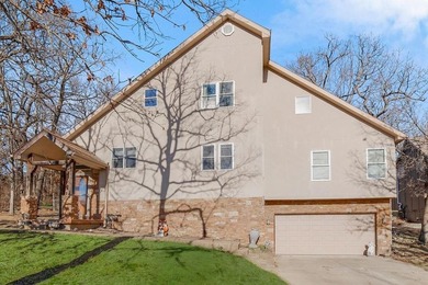 Lake Lotawana Home For Sale in Lake Lotawana Missouri