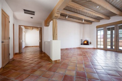 Beautiful Pinon C model now available in Quail Run. Enjoy the - photo 4