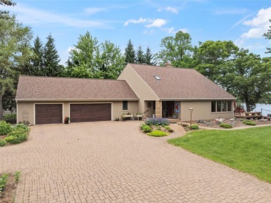 Lake Montanis Home For Sale in Rice Lake Wisconsin