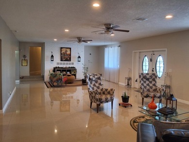 Enjoy stunning sunrises overlooking acres of cornfields from the - photo 3