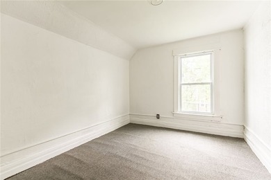 Great opportunity for both owner-occupants and investors! This - photo 12