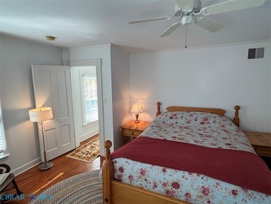 Charming, bright cottage home located on historic *Cottage Row* - photo 16