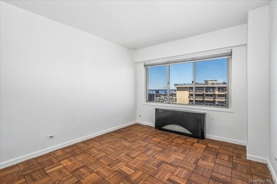 Elevate your lifestyle in this rare one-bedroom junior penthouse - photo 16