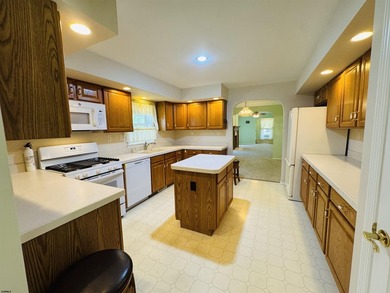 Welcome to easy, low-maintenance living in **The Fairways at - photo 17