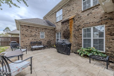 Located in a peaceful cove just minutes from Silo Square! A - photo 21