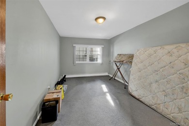 Don't miss this opportunity to own this lovely, move-in ready - photo 21